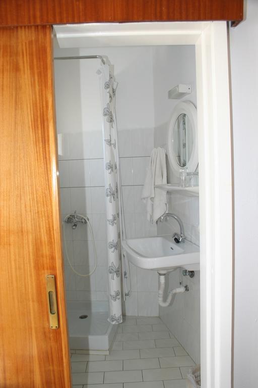 Lovely Holidays Hotel Херсонисос Екстериор снимка