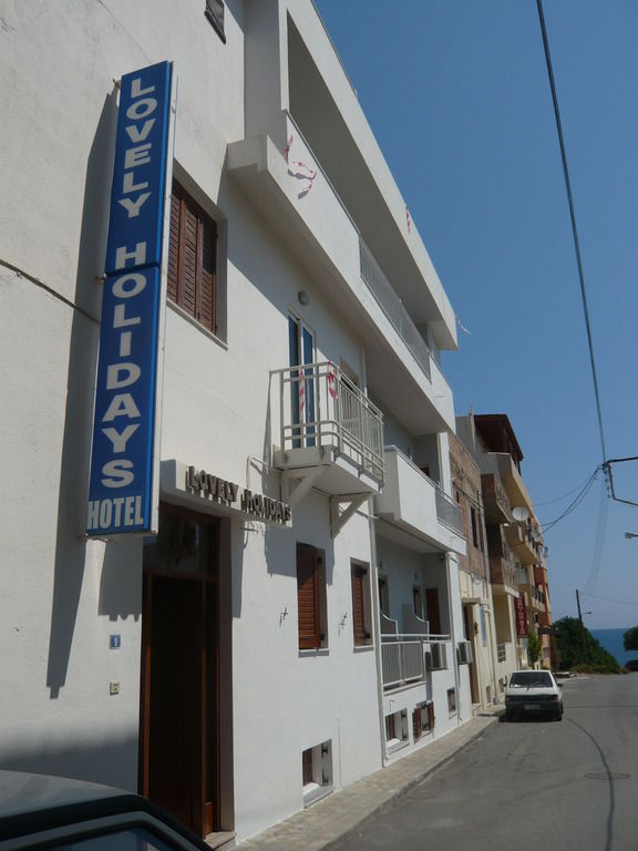 Lovely Holidays Hotel Херсонисос Екстериор снимка